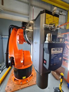 Benefits of machining with Industrial Robots vs CNC Machines 